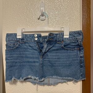 American Eagle Low Rise Mini Skirt